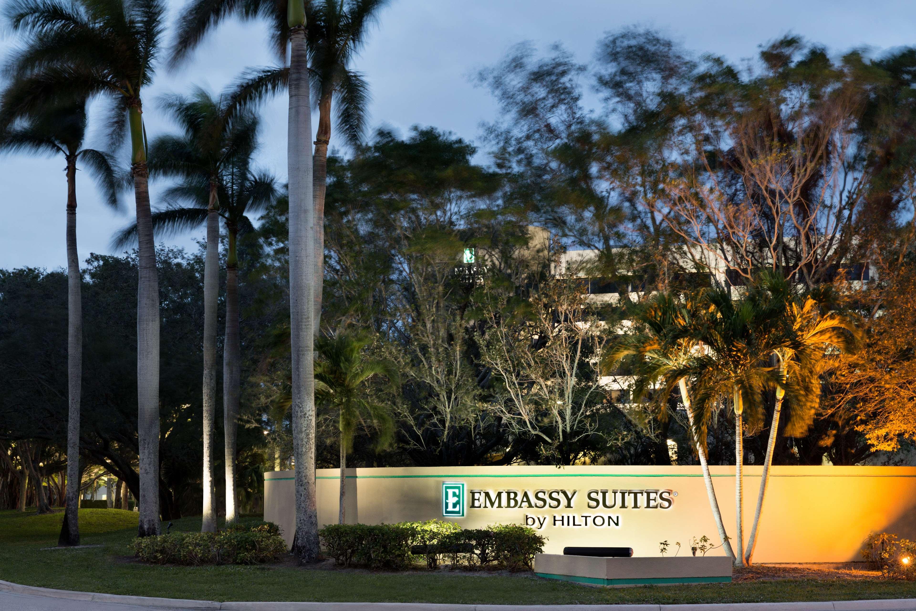 Embassy Suites Boca Raton Exterior foto