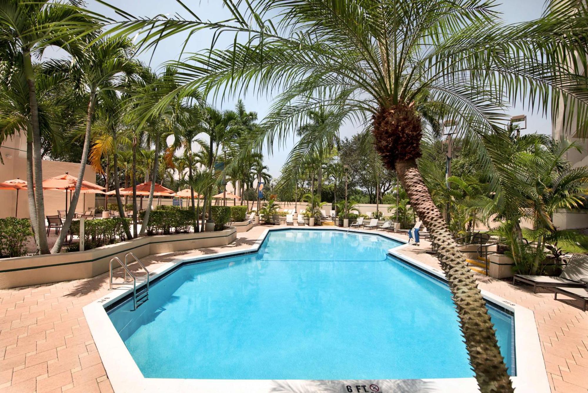Embassy Suites Boca Raton Exterior foto
