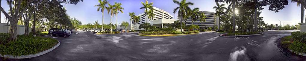 Embassy Suites Boca Raton Exterior foto